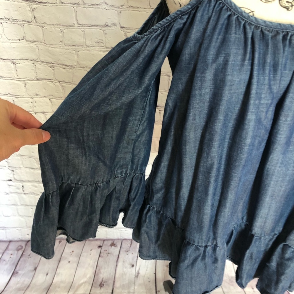 FINAL PRICE Laju Boutique Chambray Top - Picture 3 of 6